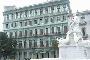 Holidays to the Hotel Saratoga Havana Cuba