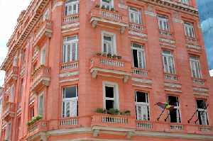 Holidays to the Hotel Ambos Mundos Havana Cuba