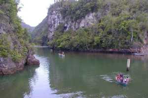 Escorted tours of Cuba - Comprehensive Cuba tour