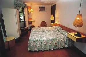 Holidays to the Los Caneyes Santa Clara Cuba