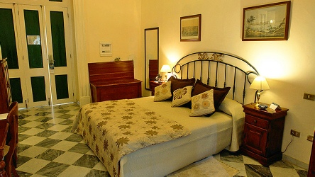 Holidays to the Hotel Florida Havana Cuba