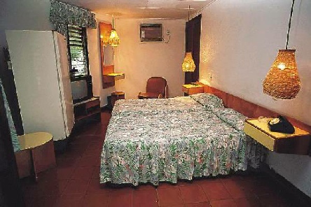 Holidays to the Los Caneyes Santa Clara Cuba
