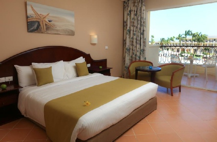 Holidays to the Jaz Royal Palmariva Makadi Bay