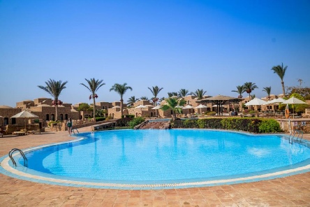 Holiday to the Movenpick Resort El Quesir