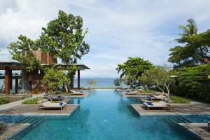 Holidays to the Maya Sanur Resort Bali
