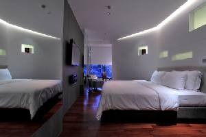 Holidays to the LIT Bangkok