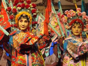 Beijing, Chengdu, Guilin, Shanghai & Hong Kong multicentre holidays