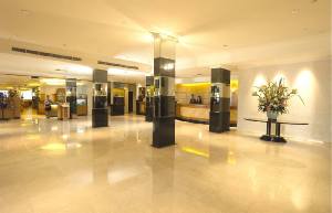 Holidays to the Hotel Miramar Singapore