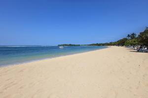 Holidays to the Nusa Dua Beach Hotel, Bali