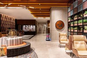 Holidays to the JEN Singapore Tanglin