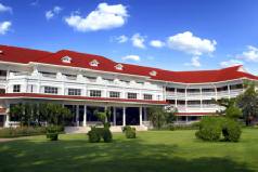 Holidays to the Centara Grand Beach Resort & Villas Hua Hin
