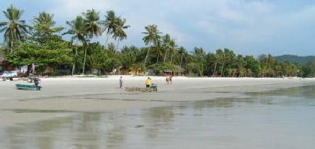 Holidays to Langkawi with Escape Worldwide - Pantai Cenang beach