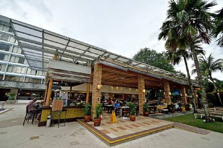 Holidays to the Holiday Inn Resort Penang