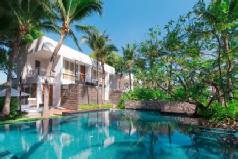 Holidays to the Putahracsa, Hua Hin