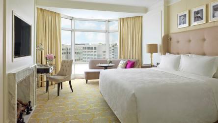 Holidays to The Langham Hong Kong