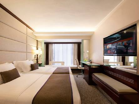 Holidays to the Regal Kowloon Hotel, Hong Kong
