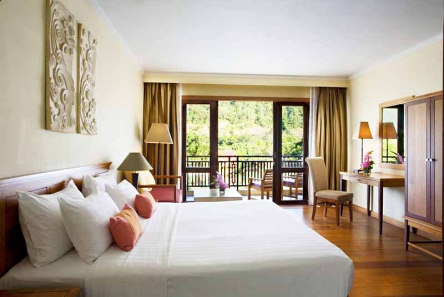 Holidays to The Emerald Cove Koh Chang