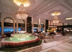 Holidays to the Kowloon Shangri-La, Hong Kong