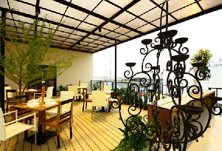 Holidays to The Small Chiang Mai