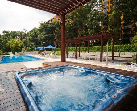 Holidays to the Hotel Miramar Singapore