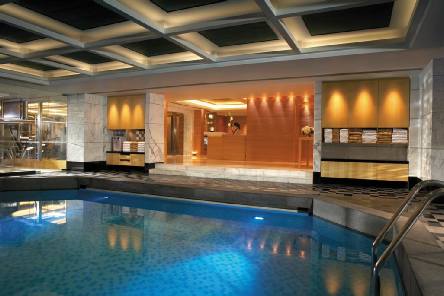 Holidays to the Kowloon Shangri-La, Hong Kong