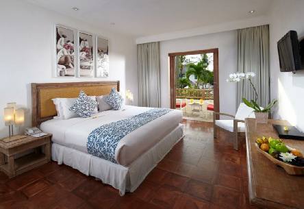 Holidays to the Blu-Zea Resort by Double-Six