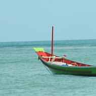 Holidays to Hua Hin and Cha Am - Boats in the bay at Cha Am