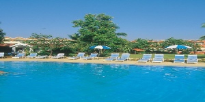 Grounds of the Majorda Garden Beach Resort Majorda Garden Beach Resort