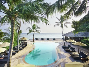 Holidays to the Kuredu Island Resort, Maldives 