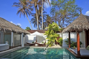 Holidays to the Velassaru Resort, Maldives