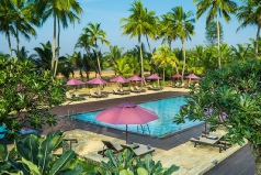 Holidays to the Avani Kalutara Resort Sri Lanka