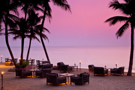 Oman, Bangkok & Hua Hin multicentre holiday