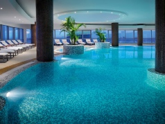 Holidays to the Movenpick Hotel West Bay Doha
