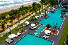 Holidays to the Centara Ceysands Resort & Spa Sri Lanka