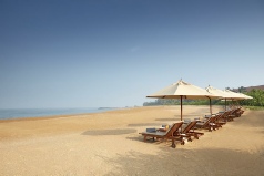 Holidays to the Anantara Kalutara Resort Sri Lanka
