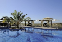 Holidays to the Radisson Hotel Yas Island, Abu Dhabi