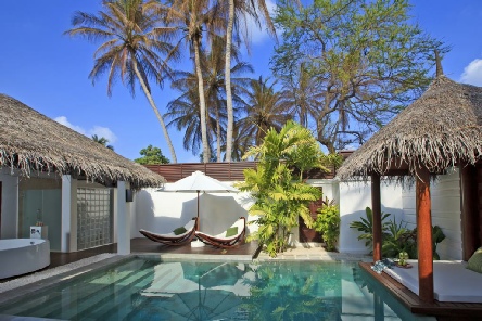 Holidays to the Velassaru Resort, Maldives