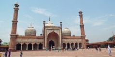 Multicentre holidays to India - the Taj Mahal at Agra