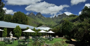 Holiday to the Cathedral Peak, Drakensberg Mountains South Africa