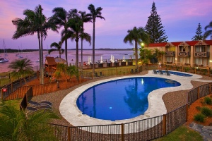 Holidays to the Waters Edge Port Macquarie Australia