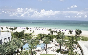Holidays to the Loews Miami Beach Hotel, Miami