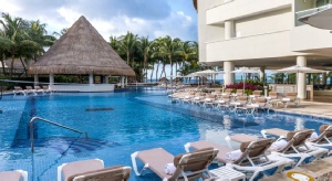 Holidays to the Islas Mujeres Palace, Mexico 