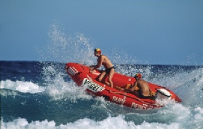 Holidays to Australia with Escape Worldwide - Bondi Beach (copyright Tourism Australia)