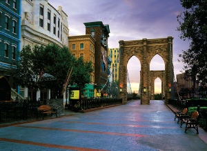 Holidays to the New York - New York Hotel & Casino, Las Vegas