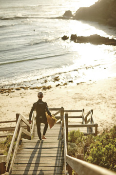 Holidays to Australia with Escape Worldwide - Diamond Bay Victoria (copyright Mornington Peninsula Regional Tourism)