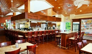 Holidays to the Ocean Pointe Suites, Key Largo