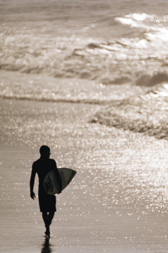 Holidays to Australia with Escape Worldwide - Byron Bay NSW (copyright Tourism Australia)