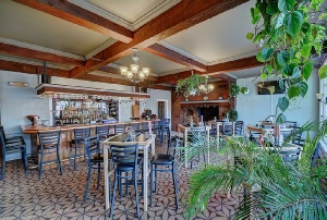 Holidays to the Colonial Motel, Brattleboro Vermont, USA