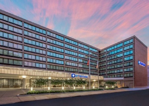Holidays to the Wyndham Philadelphia Historic District 