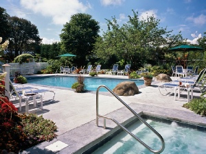 Holidays to the Dan’l Webster Inn & Spa, Sandwich